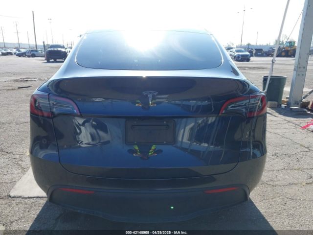 7SAYGDED0RF197366 Tesla Model Y Long Range Dual Motor All-wheel Drive/rwd