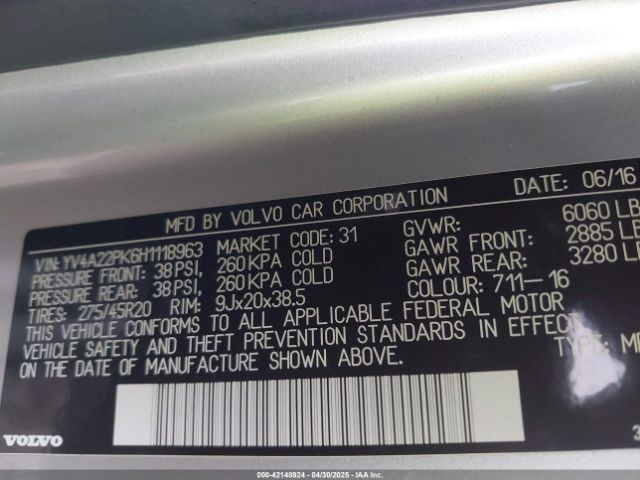 2017 VOLVO XC90 YV4A22PK6H1118963 Photo 8