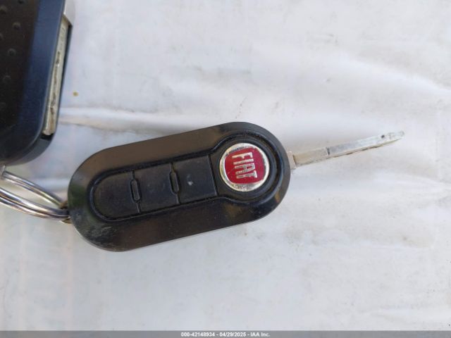 2013 FIAT 500C 3C3CFFERXDT707710 Photo 10