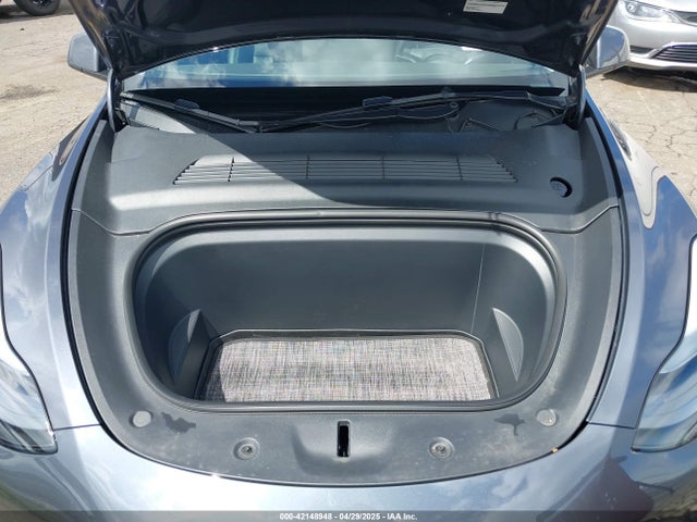 2022 TESLA MODEL Y 7SAYGDEE1NF440153 Photo 9