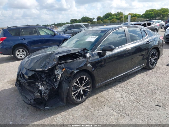 4T1B11HK5JU141038 Toyota CAMRY SE