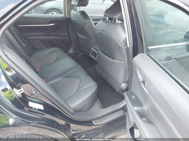4T1B11HK5JU141038 Toyota CAMRY SE