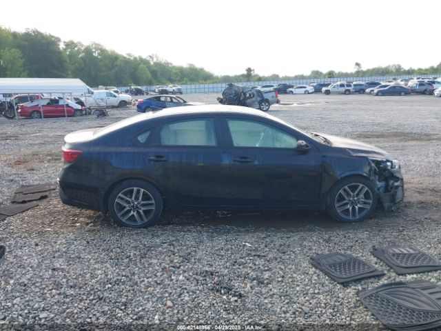 3KPF34AD0KE110678 KIA FORTE S