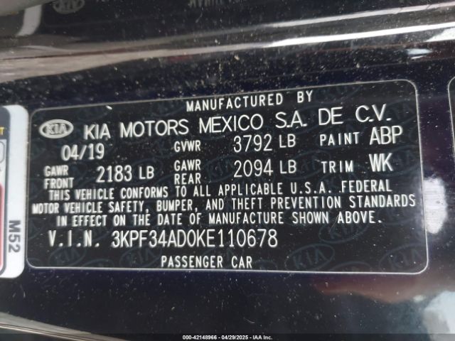 3KPF34AD0KE110678 KIA FORTE S