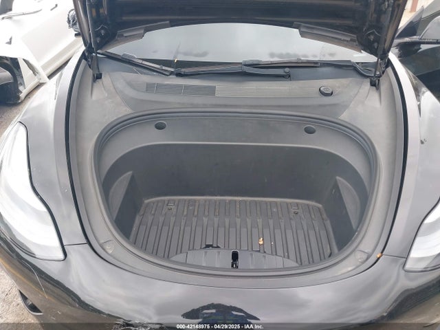 2022 TESLA MODEL 3 5YJ3E1EB3NF289057 Photo 9
