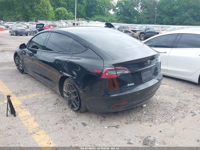 2022 TESLA MODEL 3 5YJ3E1EB3NF289057 Photo 2