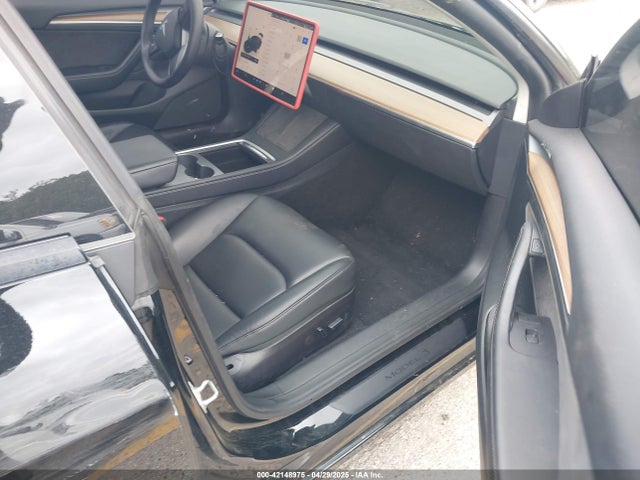2022 TESLA MODEL 3 5YJ3E1EB3NF289057 Photo 4