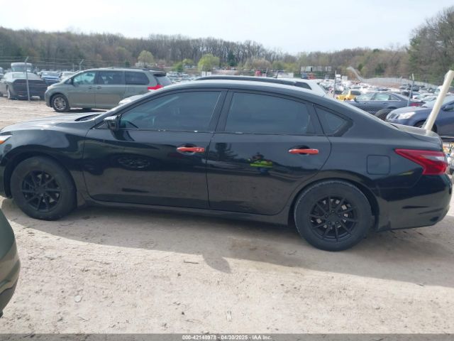 1N4AL3AP3JC270628 Nissan Altima 2.5 S