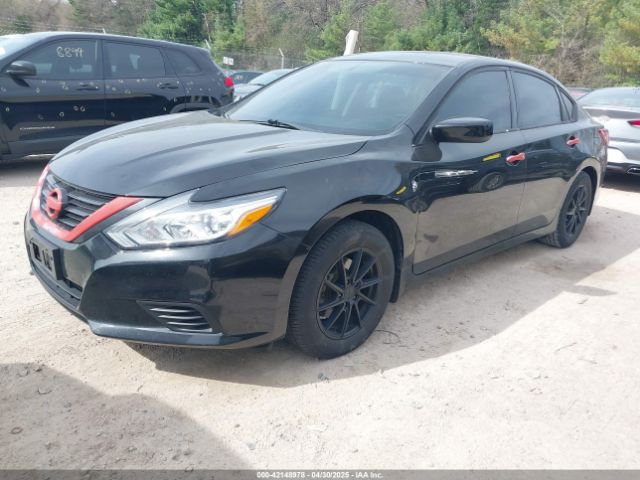 1N4AL3AP3JC270628 Nissan Altima 2.5 S
