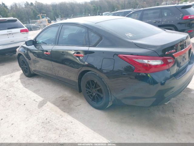1N4AL3AP3JC270628 Nissan Altima 2.5 S
