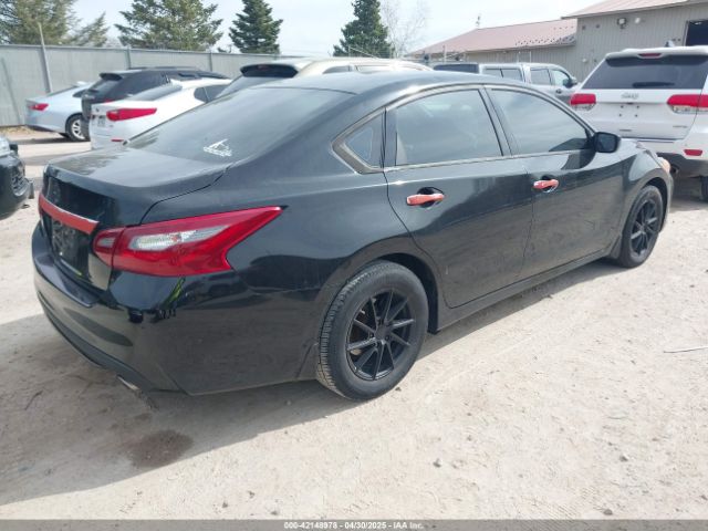 1N4AL3AP3JC270628 Nissan Altima 2.5 S