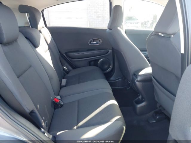 3CZRU6H50NM704101 Honda Hr-v Awd Ex