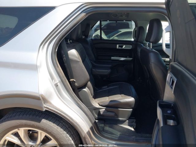 2023 FORD EXPLORER 1FMSK7FH6PGA05547 Photo 7