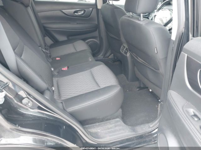 KNMAT2MT6HP578568 Nissan ROGUE SV