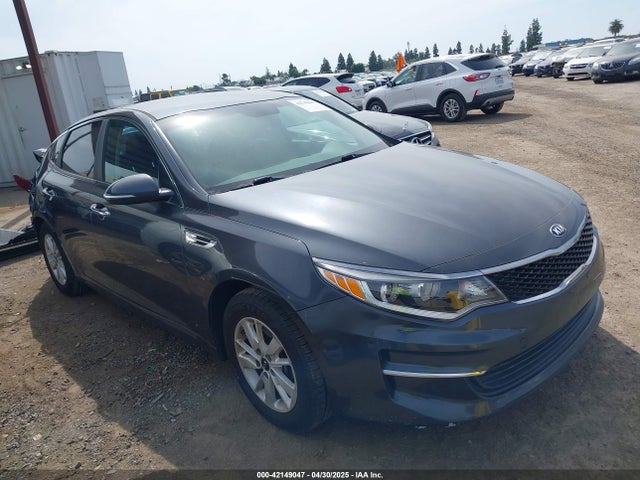 KNAGT4L36J5216858 KIA Optima Lx