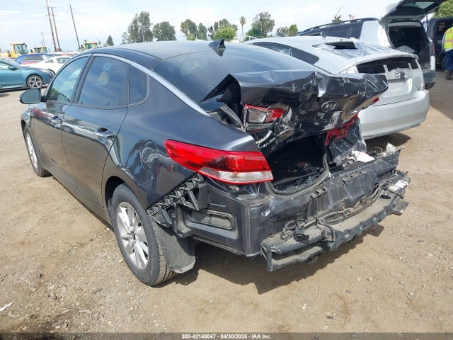 KNAGT4L36J5216858 KIA Optima Lx
