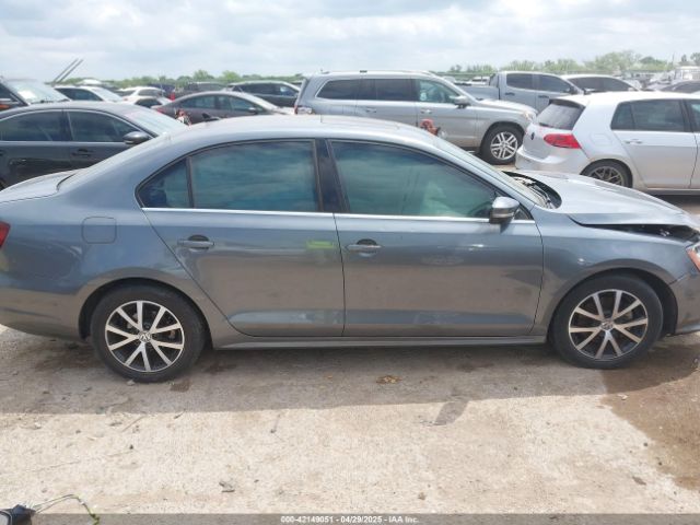 3VWDB7AJ8HM353085 Volkswagen Jetta 1.4t Se