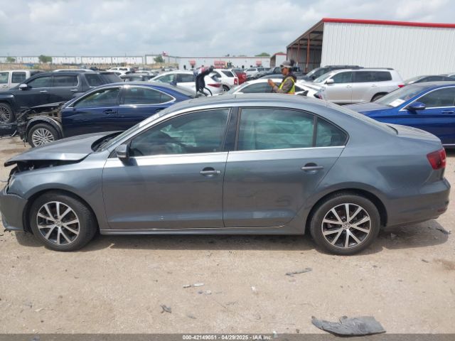 3VWDB7AJ8HM353085 Volkswagen Jetta 1.4t Se