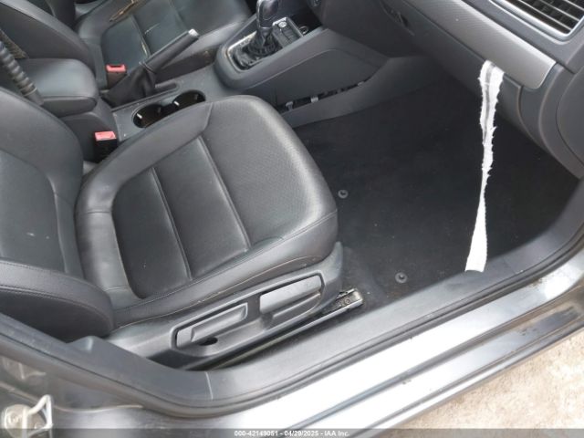 3VWDB7AJ8HM353085 Volkswagen Jetta 1.4t Se