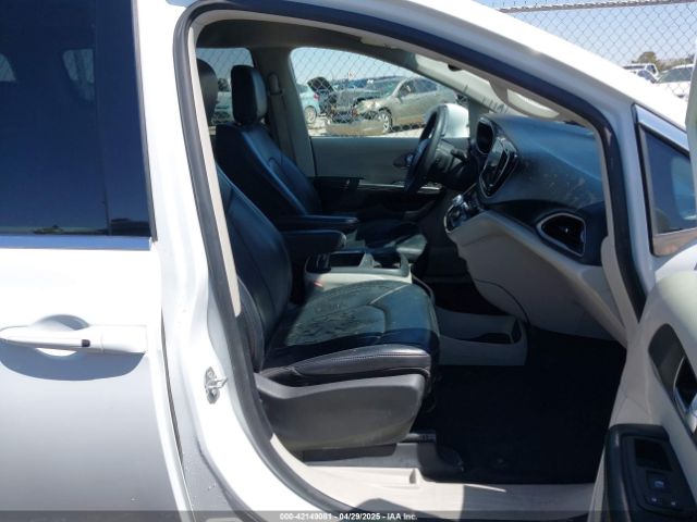 2022 CHRYSLER PACIFICA 2C4RC1BG1NR191813 Photo 4