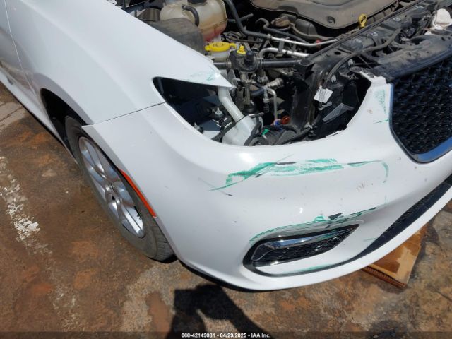 2022 CHRYSLER PACIFICA 2C4RC1BG1NR191813 Photo 5