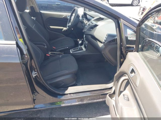 3FADP4BJ1EM204083 Ford FIESTA SE