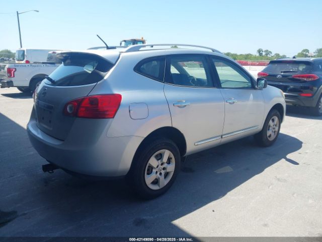 JN8AS5MT4FW658611 Nissan Rogue Select S