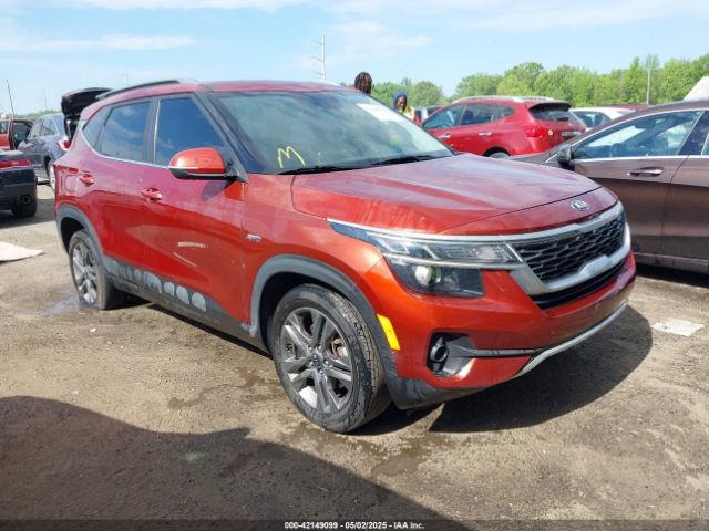 2021 KIA SELTOS KNDEUCAA7M7205718