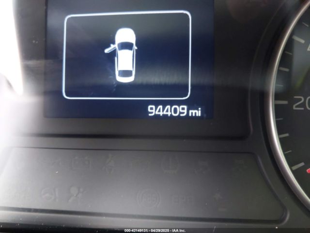 5XXGT4L38JG228847 KIA Optima Lx
