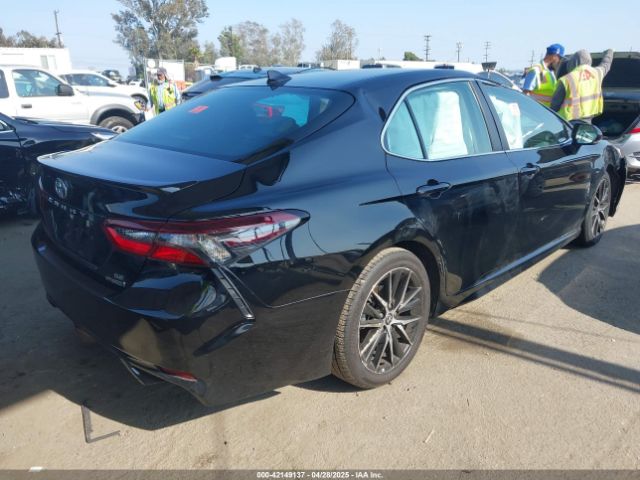 4T1S31AK1RU076947 Toyota Camry Hybrid Se