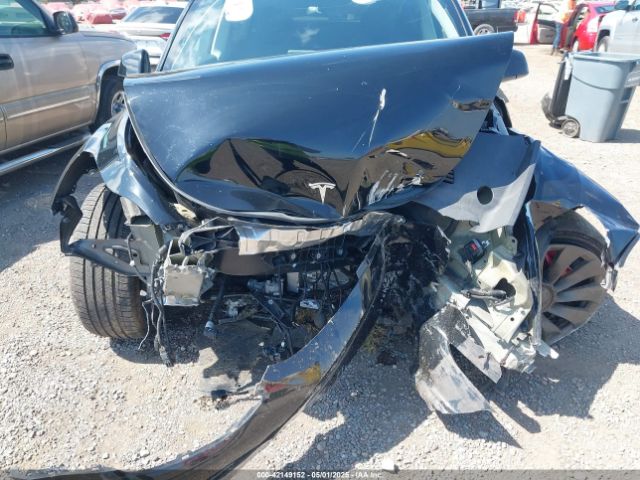 2023 TESLA MODEL Y 7SAYGDEF0PF823996 Photo 5