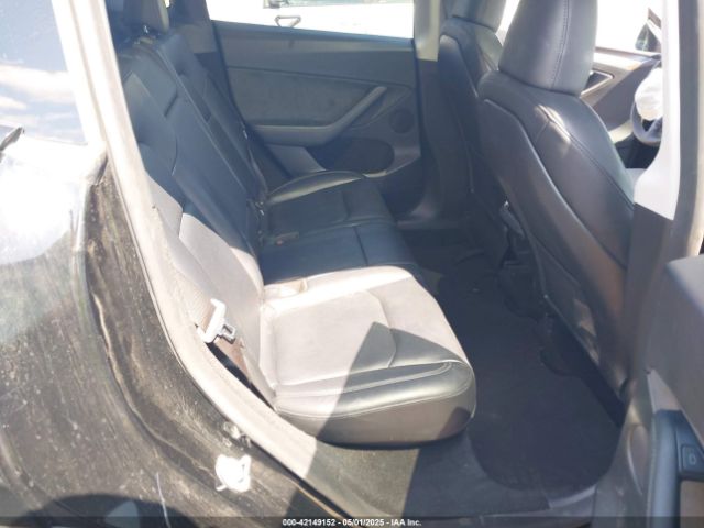 2023 TESLA MODEL Y 7SAYGDEF0PF823996 Photo 7
