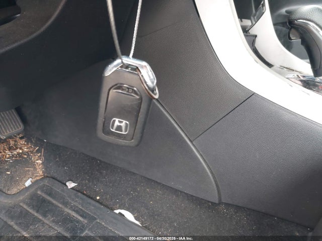 1HGCR2F00HA147867 Honda ACCORD EX