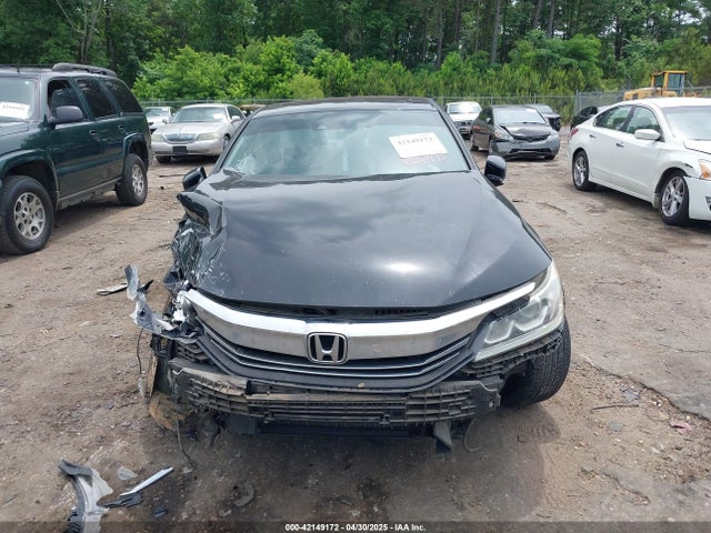 1HGCR2F00HA147867 Honda ACCORD EX