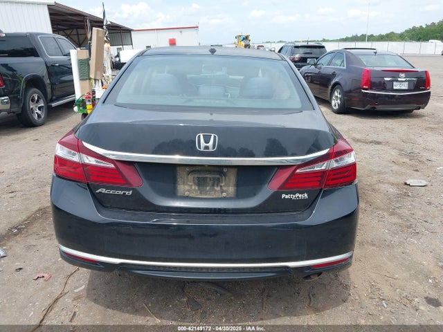 1HGCR2F00HA147867 Honda ACCORD EX