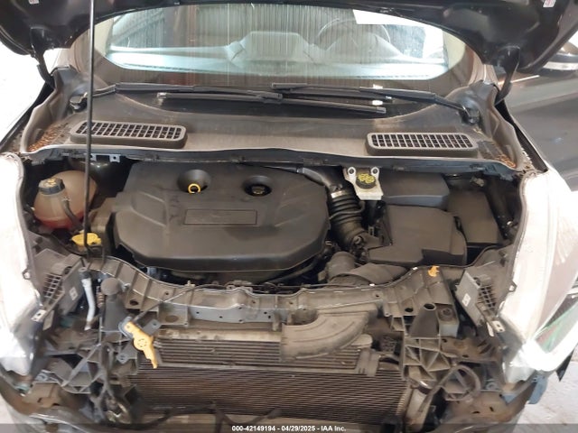 1FMCU9J97HUE48545 Ford 2017