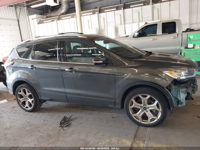 1FMCU9J97HUE48545 Ford 2017