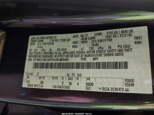 1FMCU9J97HUE48545 Ford 2017