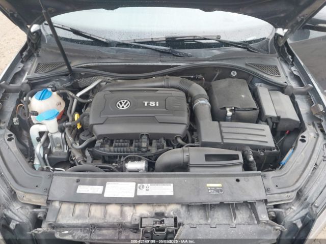 1VWDT7A36HC070264 Volkswagen Passat 1.8t R-line