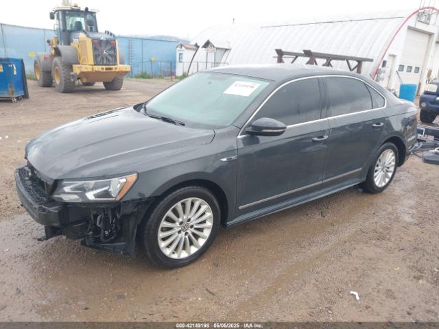 1VWDT7A36HC070264 Volkswagen Passat 1.8t R-line