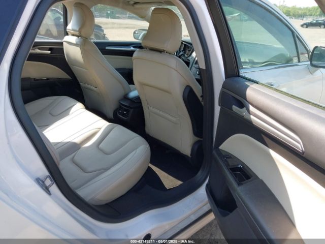 3FA6P0D9XGR264065 Ford Fusion Titanium
