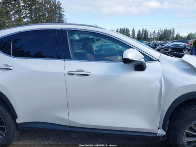 2T2AGCEZ8NC004511 Lexus t24a-fts