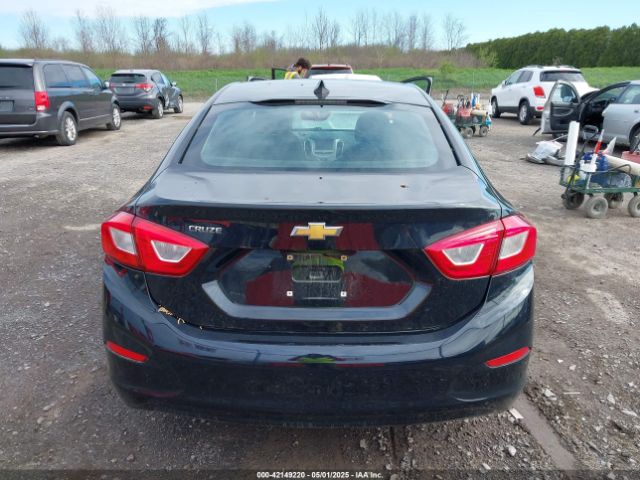 1G1BC5SM6J7111831 Chevrolet Cruze Ls Auto