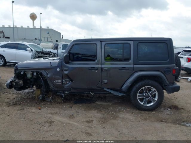 1C4HJXEN5LW114266 Jeep Wrangler Unlimited Sahara 4x4