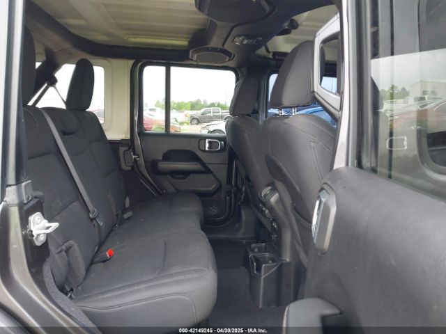 1C4HJXEN5LW114266 Jeep Wrangler Unlimited Sahara 4x4