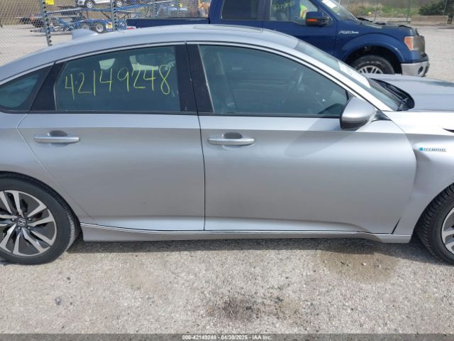 1HGCV3F95JA004872 Honda Accord Hybrid Touring