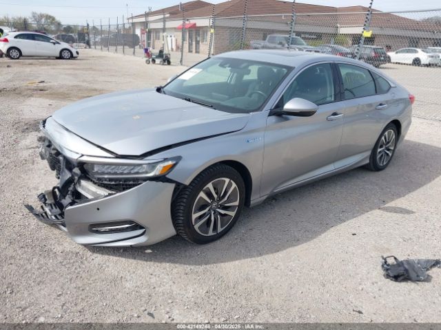 1HGCV3F95JA004872 Honda Accord Hybrid Touring