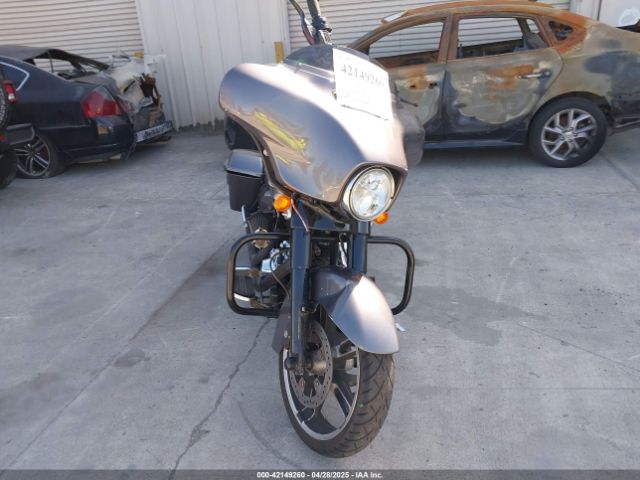 2014 HARLEY-DAVIDSON FLHX 1HD1KBM36EB611708 Photo 4