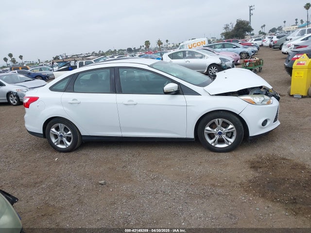 Ford FOCUS SE 2014 1FADP3F24EL200706 Image 14