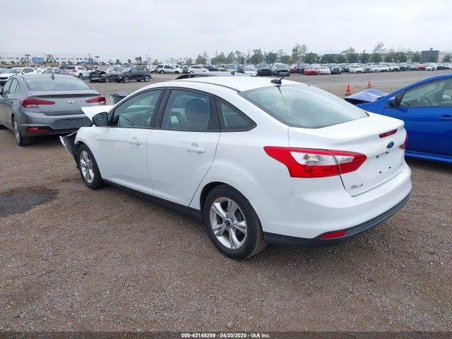 Ford FOCUS SE 2014 1FADP3F24EL200706 Image 3